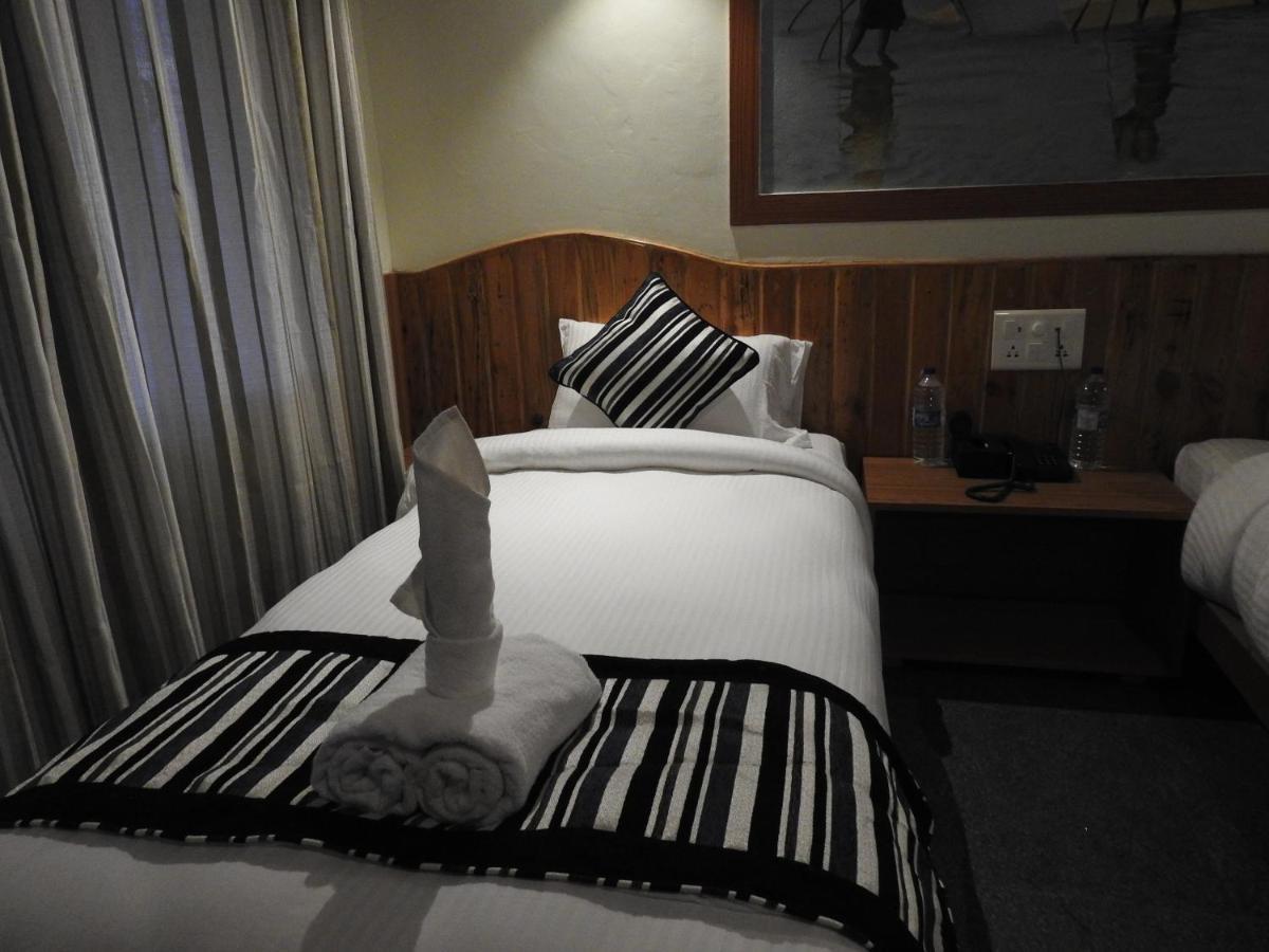 Bardiya Babai Resort Pvt Ltd מראה חיצוני תמונה